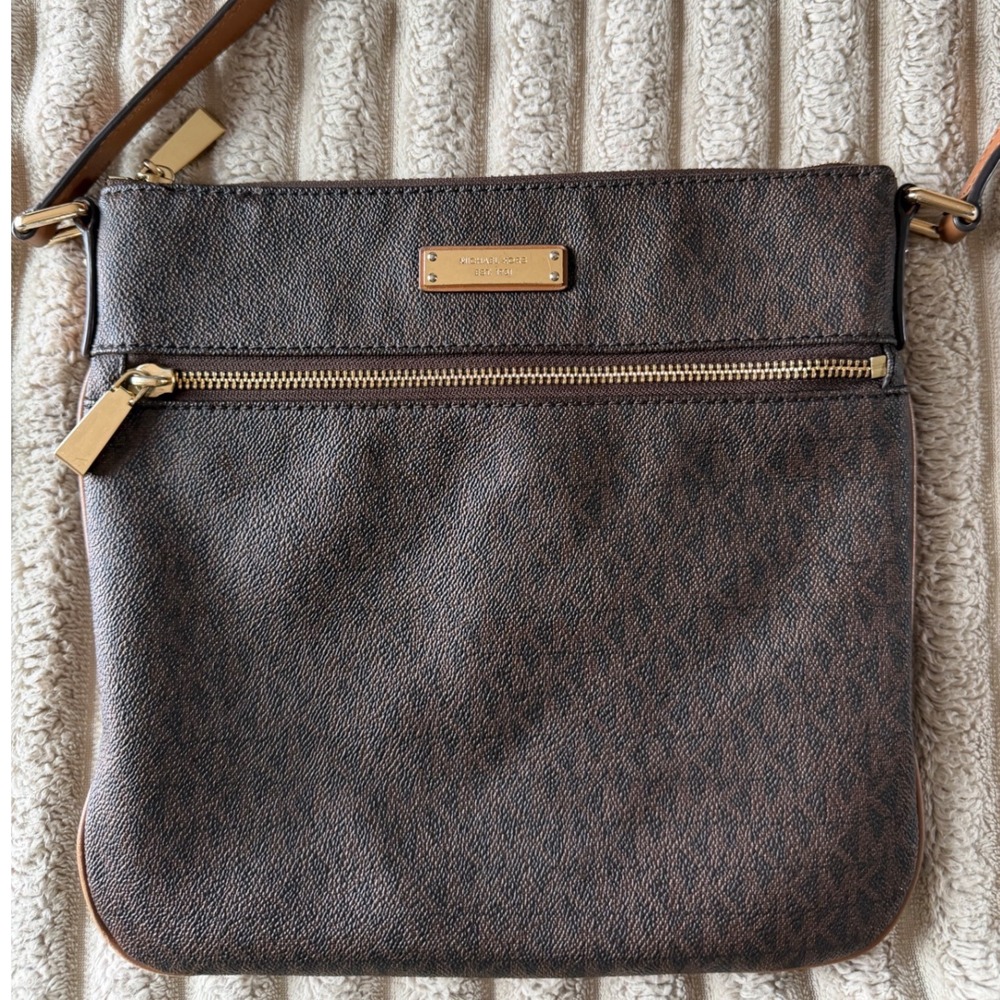 Michael Kors‎ Bedford Large North South Crossbody Bag Brown Logo 32S7GBFC2V